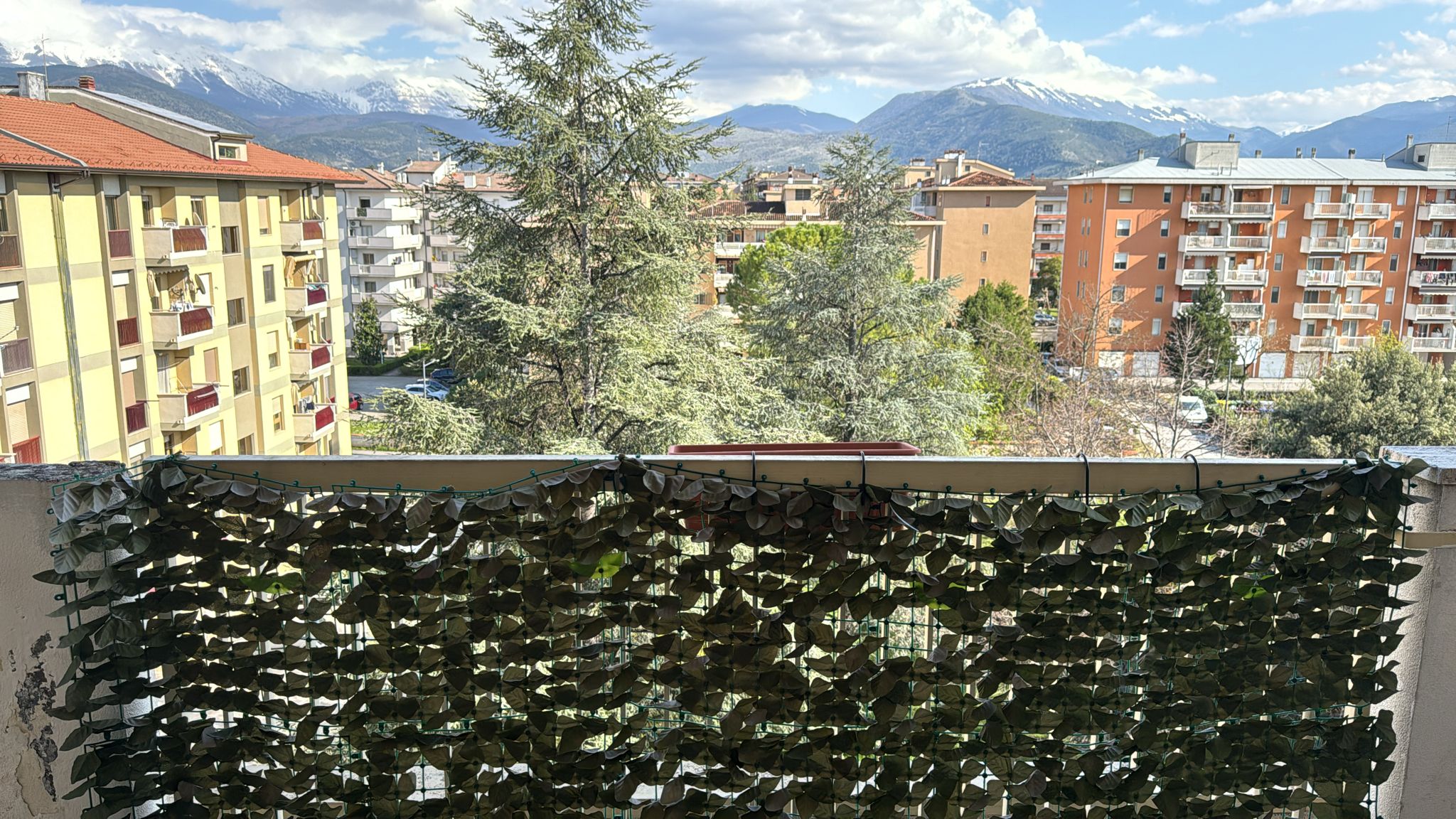 Appartamento con mansarda, garage e cantina